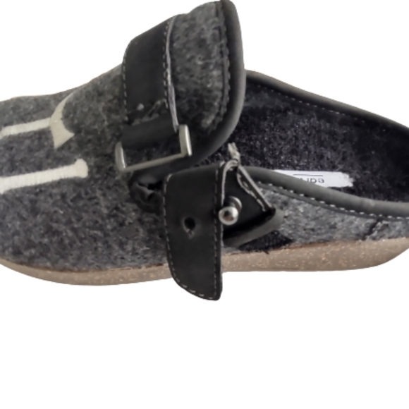 Earth Dream Renmen Wool Slip-on - Picture 9 of 9